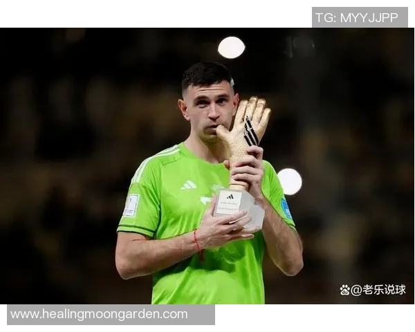 足球明星大马丁的传奇之路与艺术创作的完美结合 足球明星大马丁的传奇之路与艺术创作的完美结合