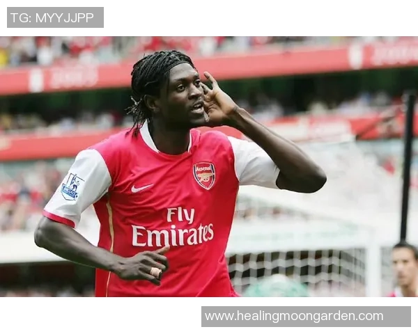 足球明星退役时刻的感人告别与辉煌回忆展现人生旅程的终章 足球明星退役时刻的感人告别与辉煌回忆展现人生旅程的终章